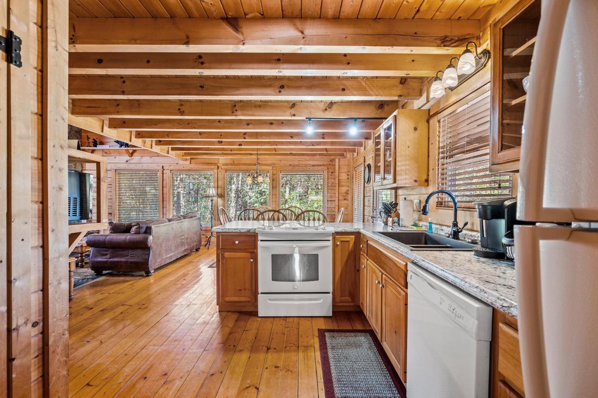Bearfoot Pines - True Log Cabin - Wi-Fi, Hot Tub, Fishing, Deck With Views! - Mins To Pf Sevierville Ngoại thất bức ảnh